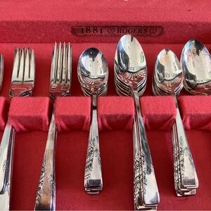 Silverplated Flatware Set